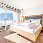 Heacher Apartment *