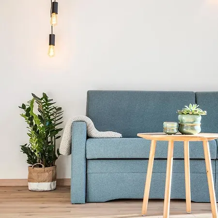 Apartment Heacher *